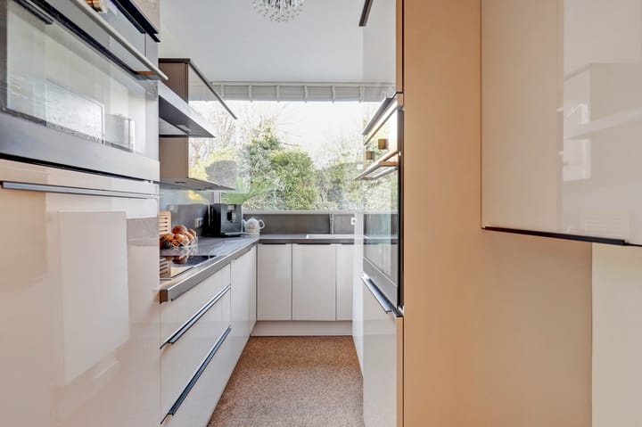 Foto 18 van Pijnboomhof 9