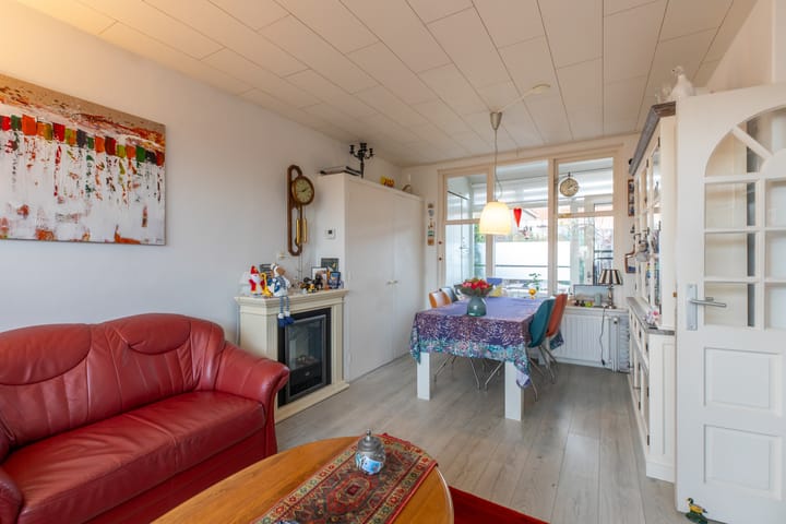 Foto 9 van Oranjeplein 17