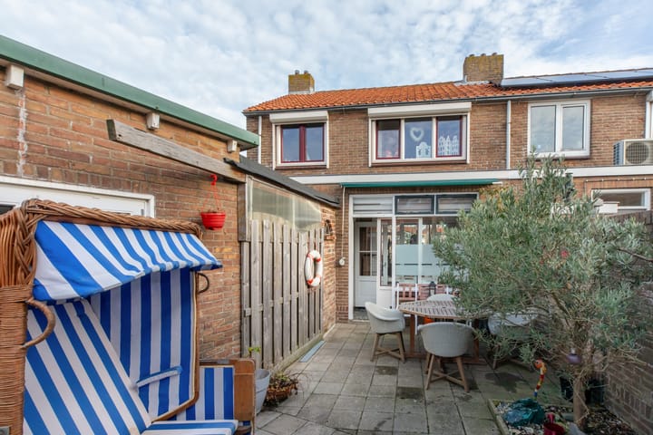 Foto 36 van Oranjeplein 17