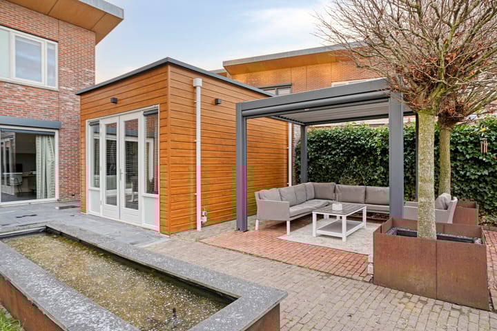 Foto 2 van Strandwal 93