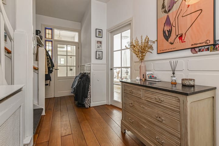 Foto 8 van Van Alkemadelaan 9