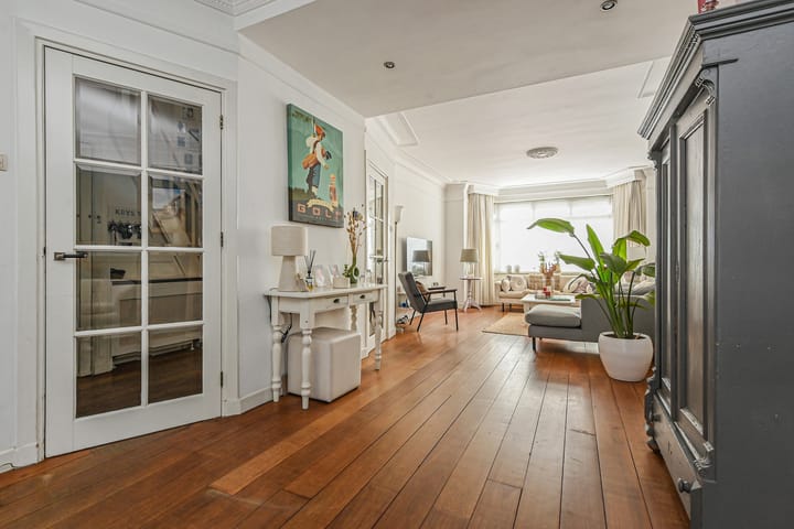 Foto 12 van Van Alkemadelaan 9