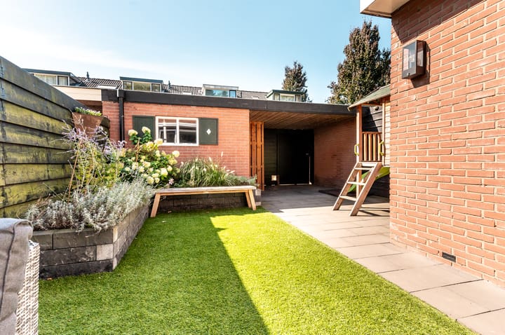 Photo 33 of Witwatersrand 12