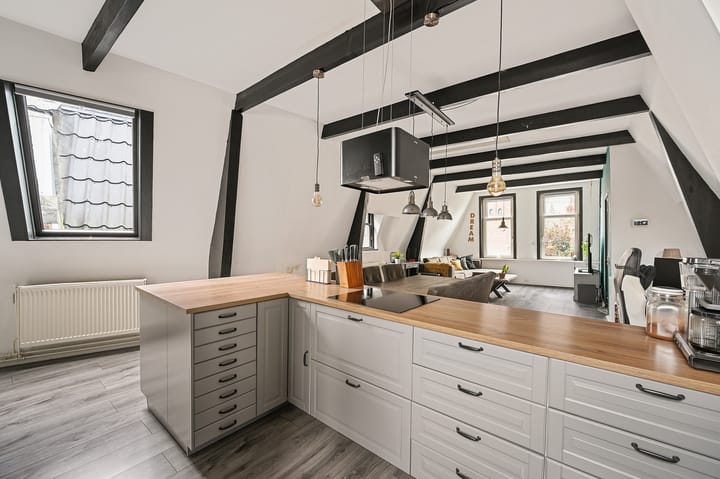 Photo 12 of Dorpsstraat 16-A