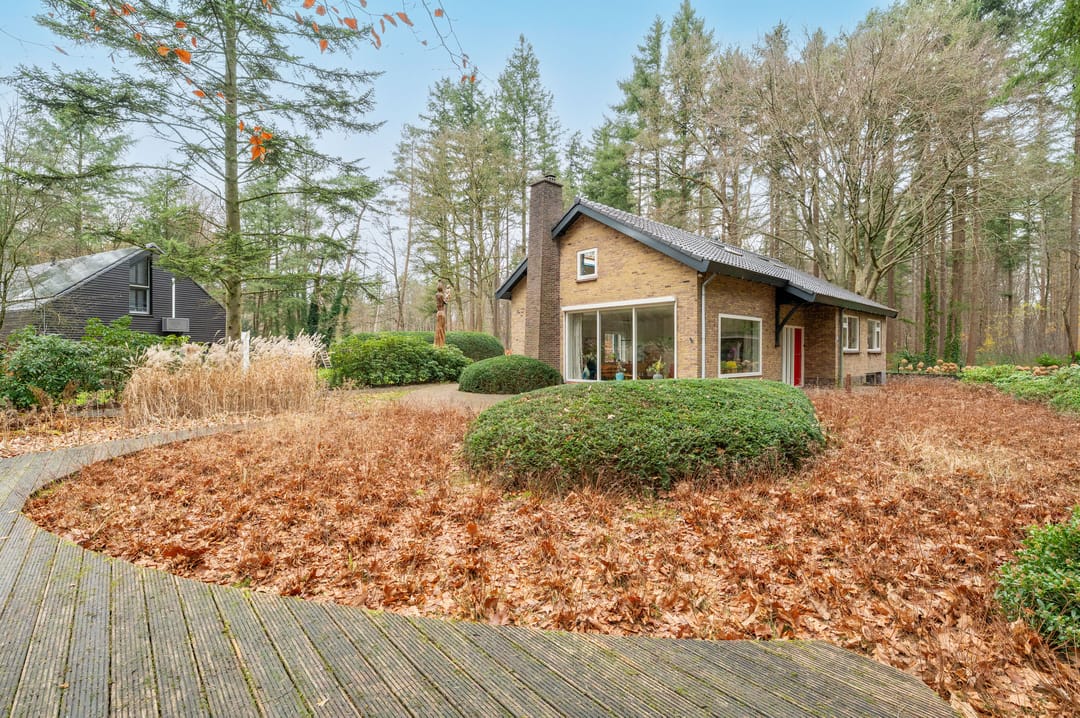 Foto 2 van Julianalaan 13