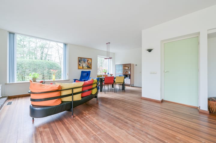 Foto 10 van Julianalaan 13