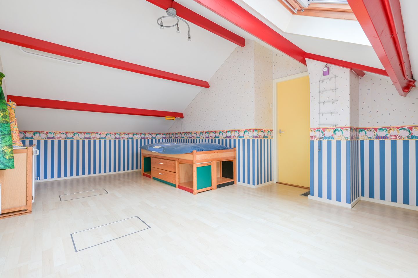 Foto 34 van Julianalaan 13