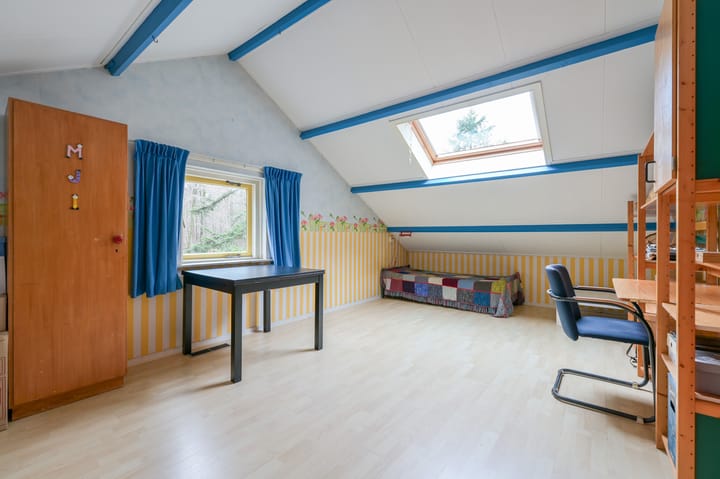 Foto 42 van Julianalaan 13