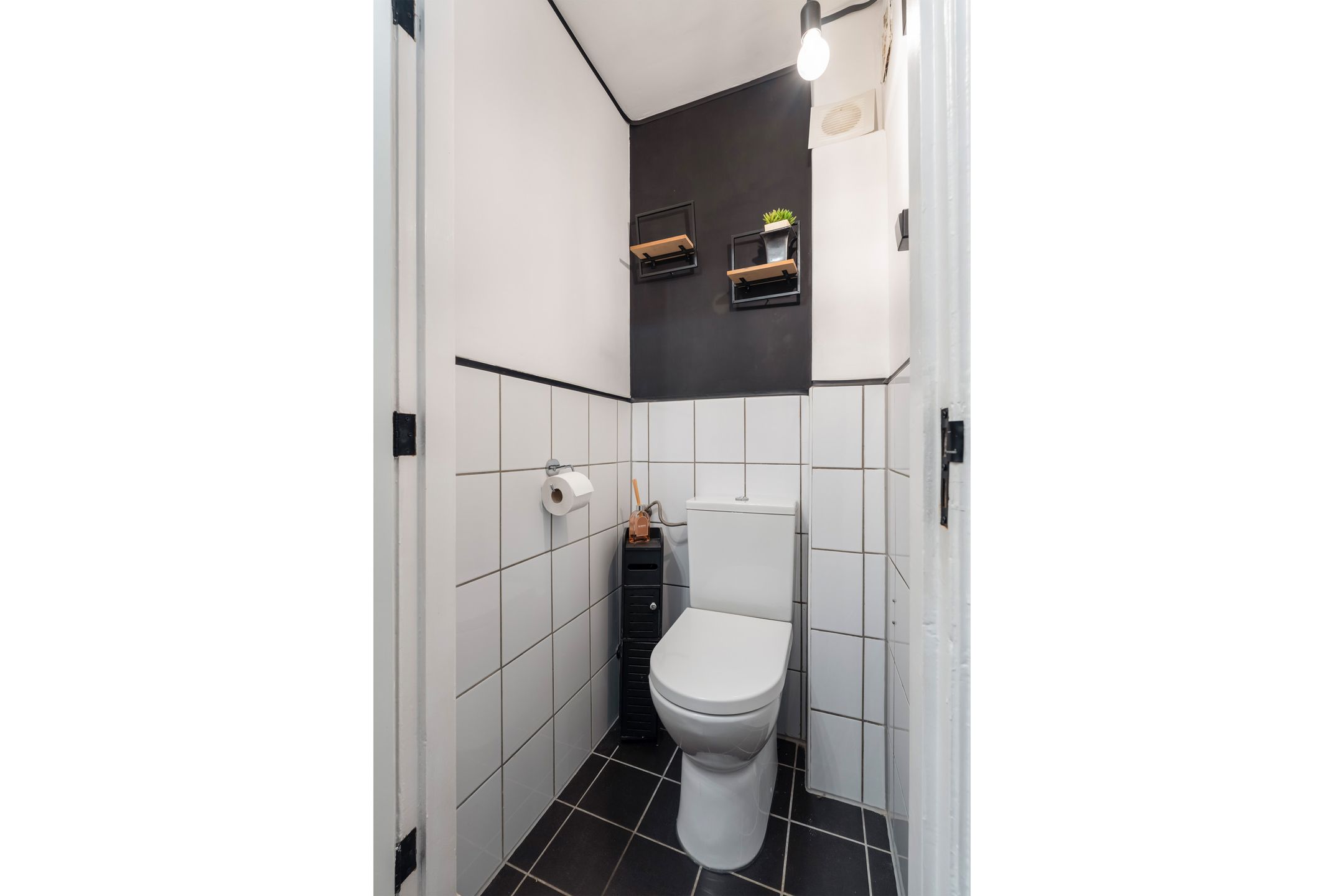 Photo 9 of Isingstraat 10