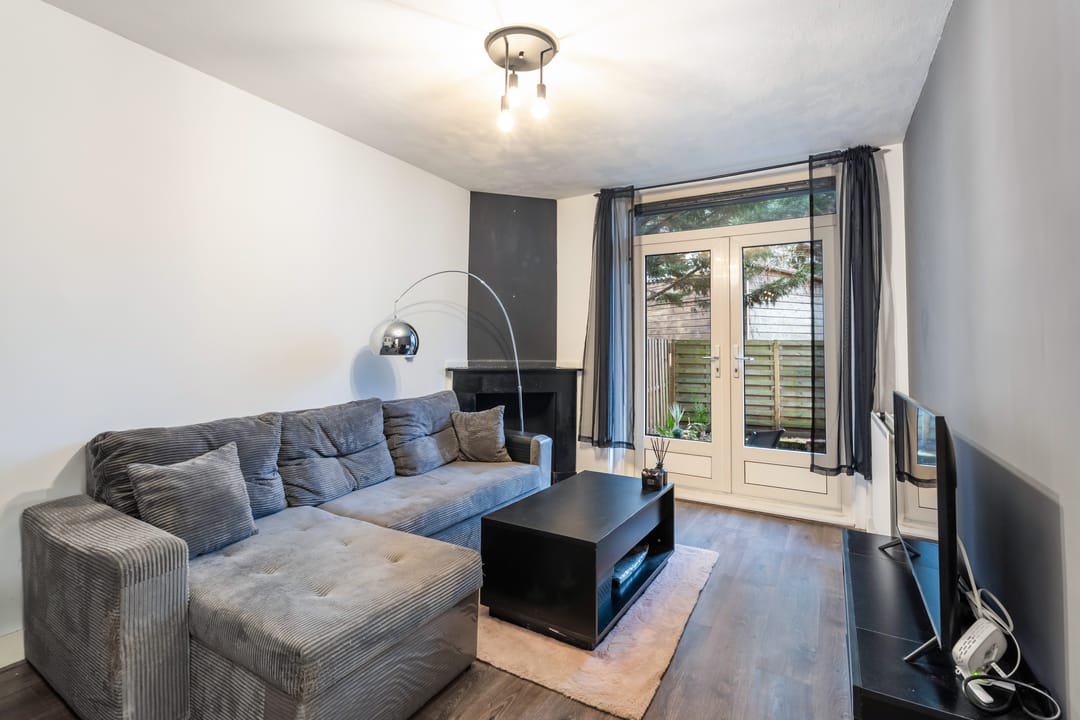 Photo 11 of Isingstraat 10