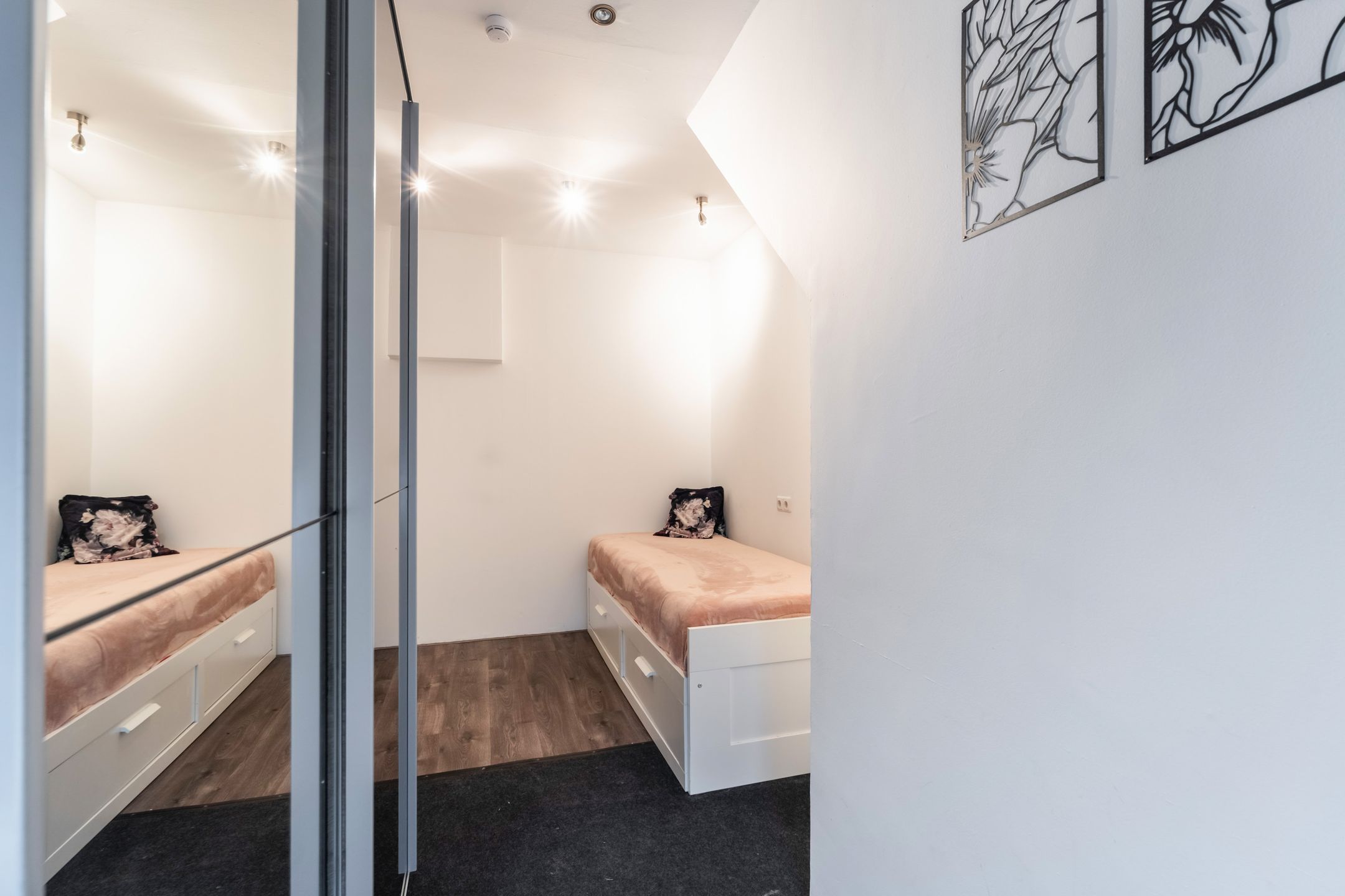 Photo 21 of Isingstraat 10