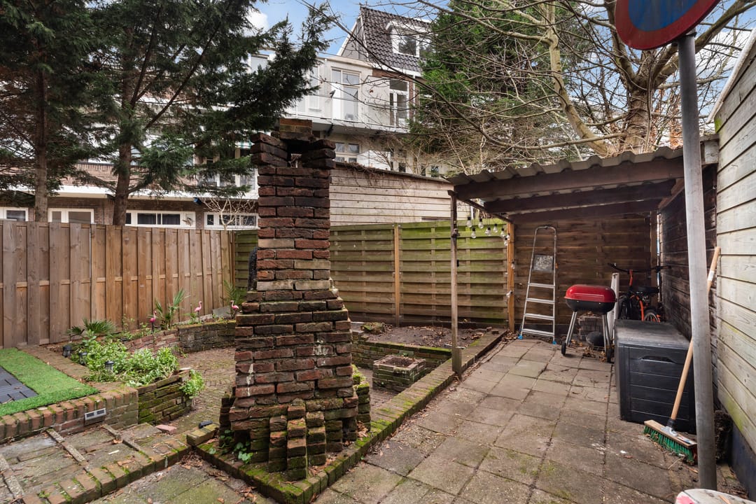 Photo 32 of Isingstraat 10