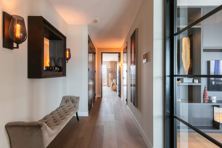 Foto 6 van Werf van Gips 370