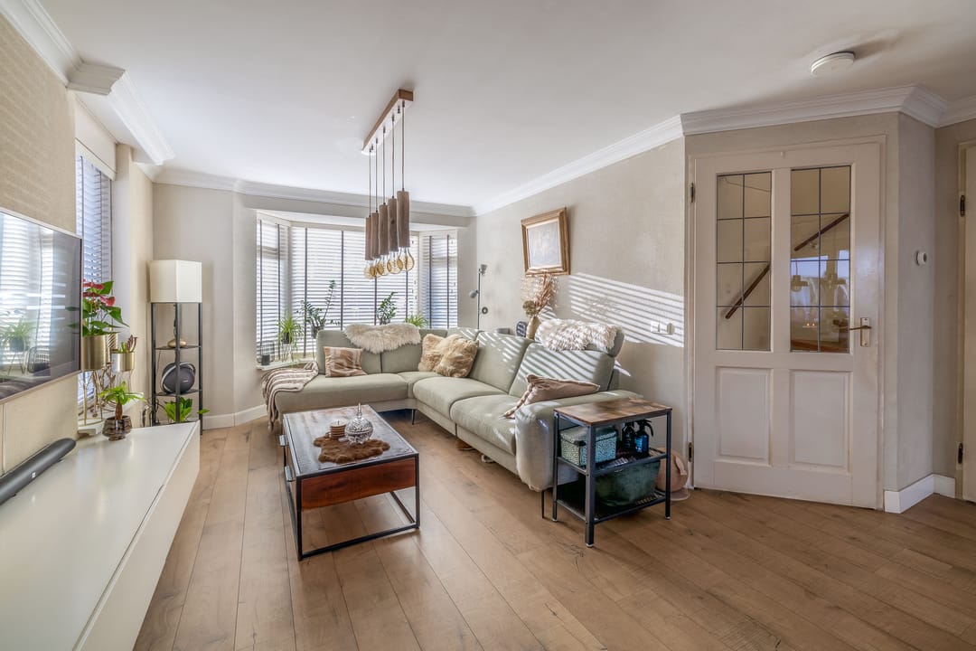 Foto 8 van Julianastraat 144