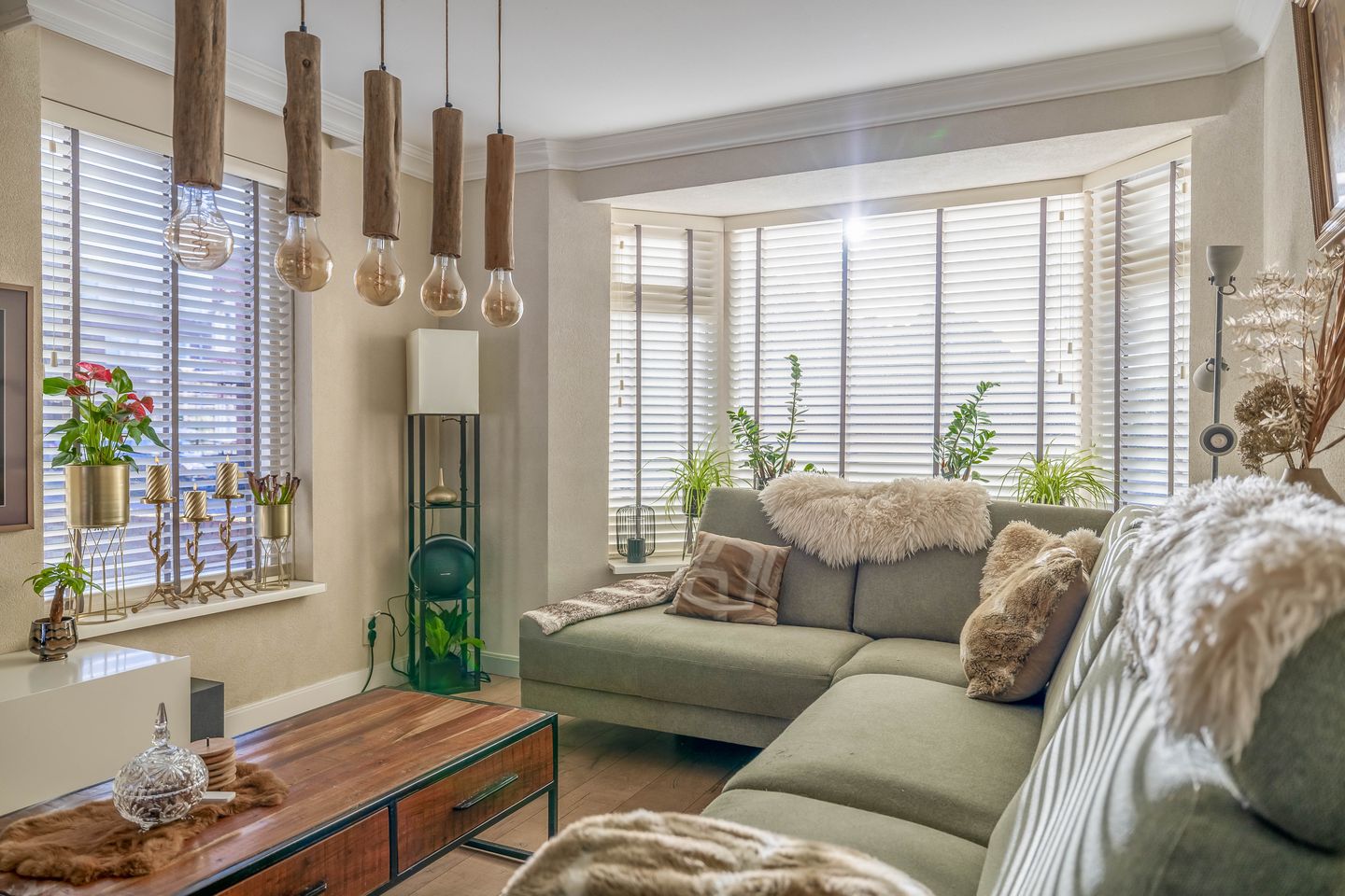 Foto 10 van Julianastraat 144