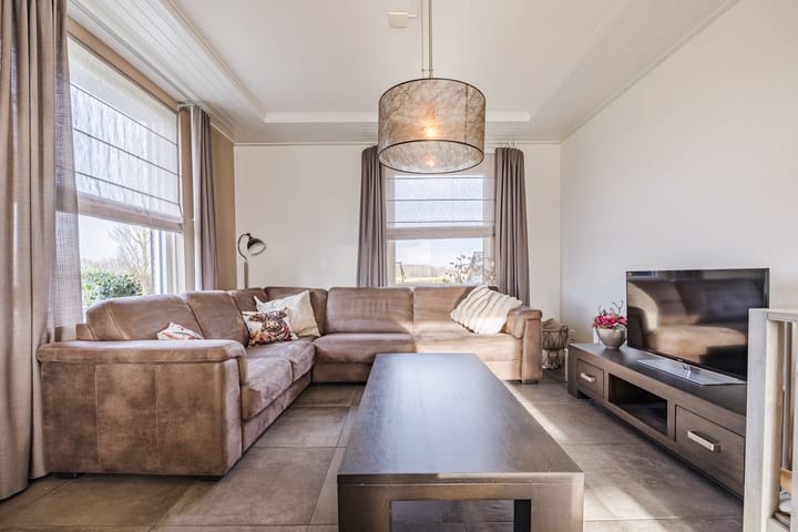 Foto 37 van Leemstraat 25