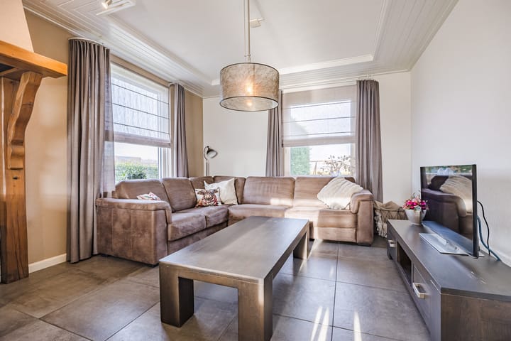 Foto 39 van Leemstraat 25