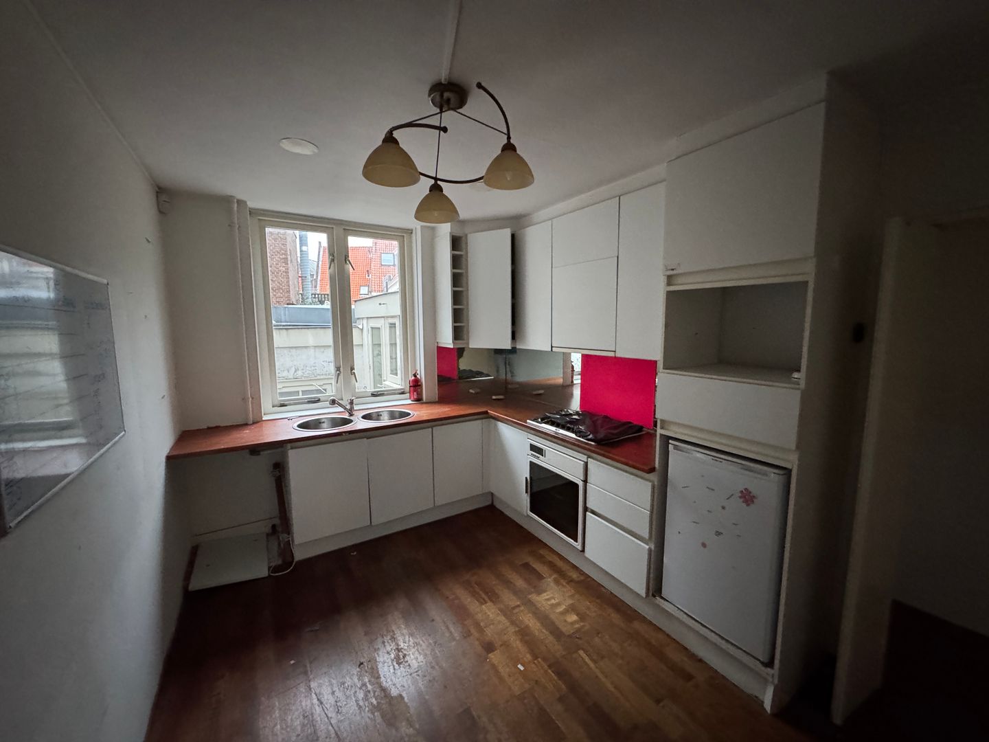 View photo 3 of Barteljorisstraat 6