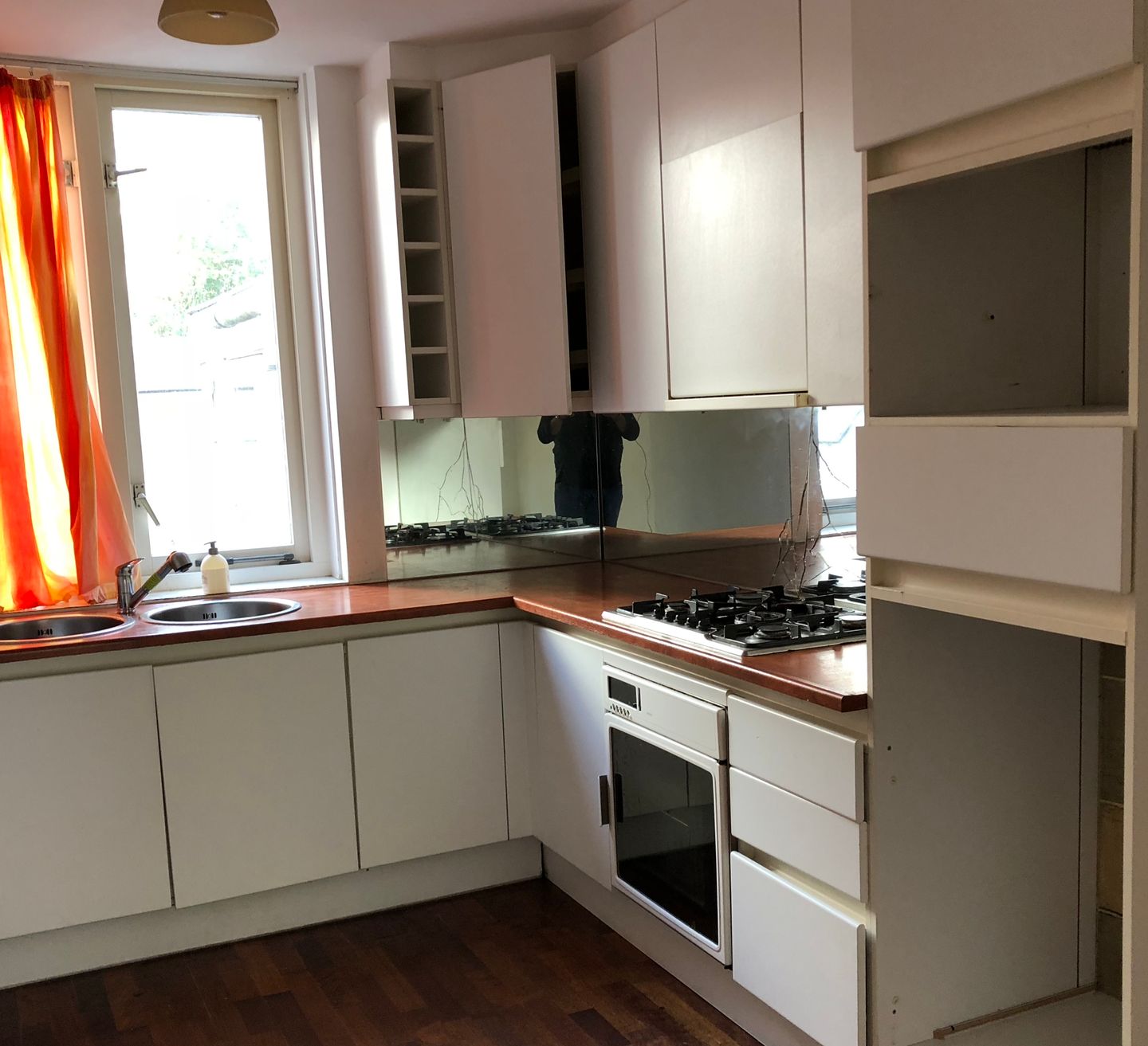 View photo 4 of Barteljorisstraat 6