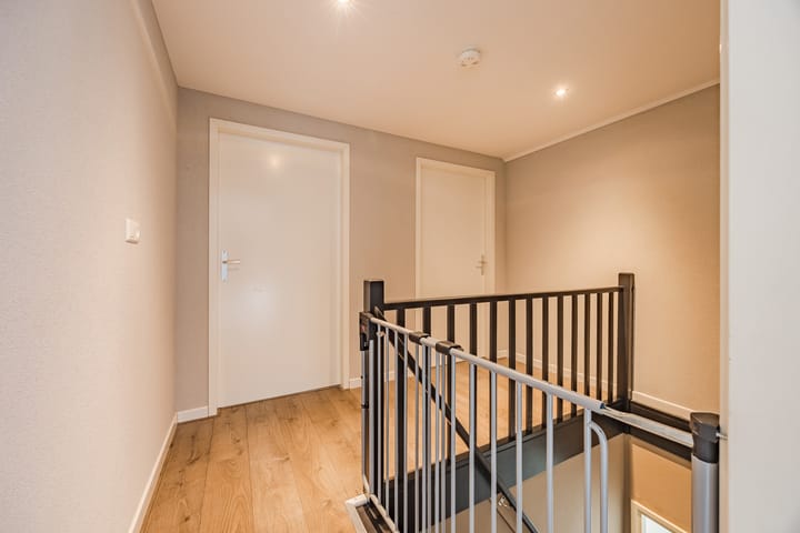 Foto 64 van Leemstraat 25