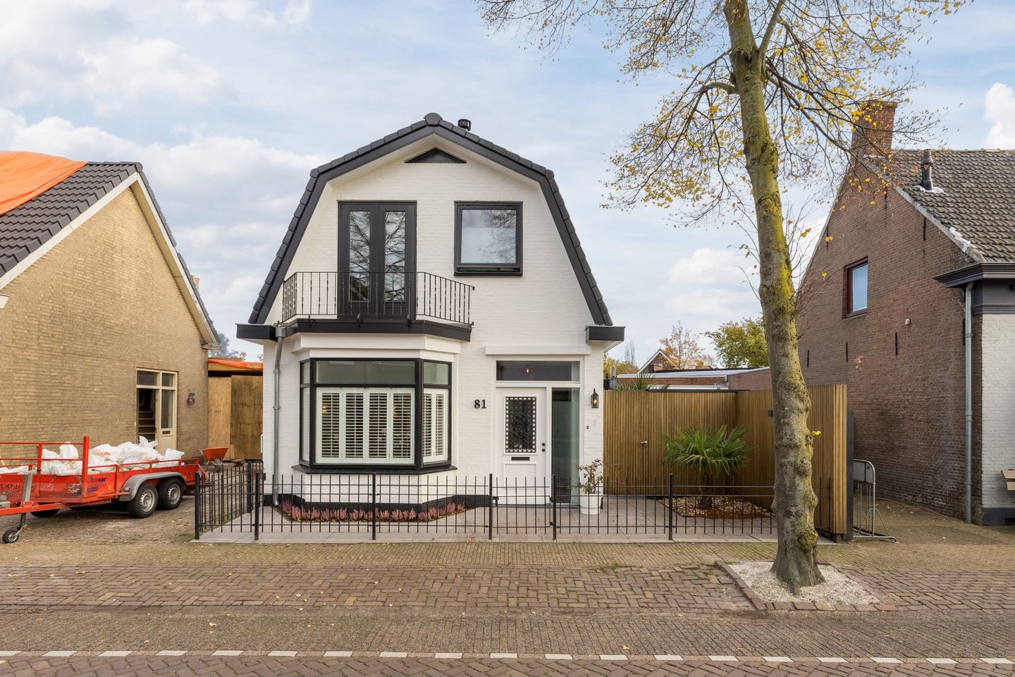 Photo 1 of Hoolstraat 81