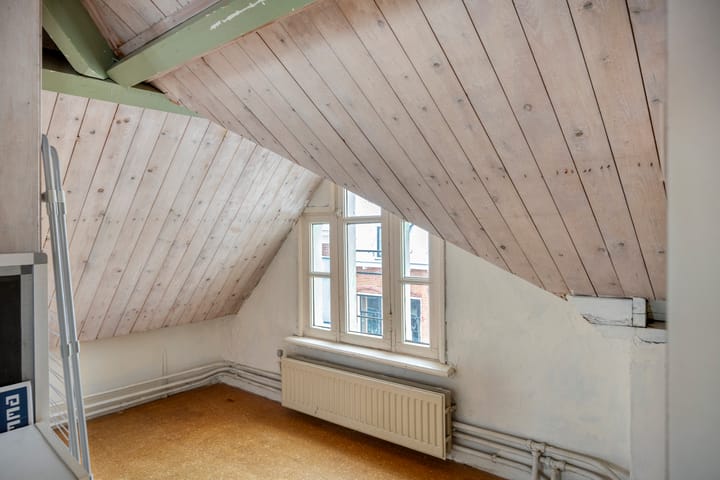 Foto 30 van Tollenstraat 28