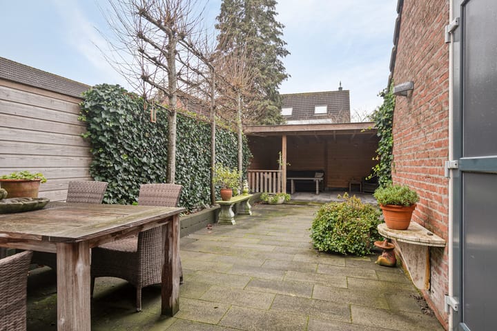 Foto 28 van Hobbemastraat 50