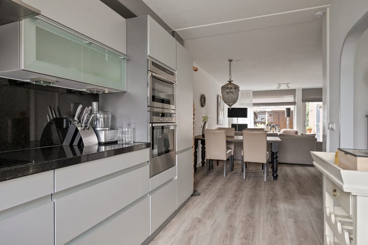 Foto 15 van Hobbemastraat 50