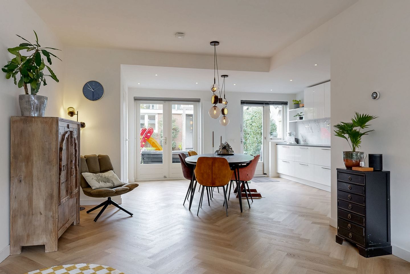 Photo 5 of Witte de Withstraat 25