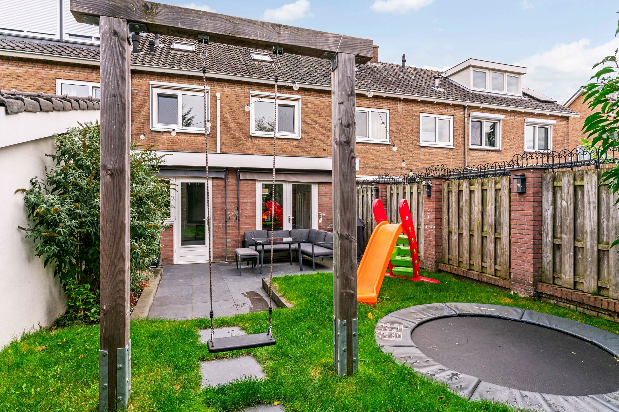 Photo 27 of Witte de Withstraat 25