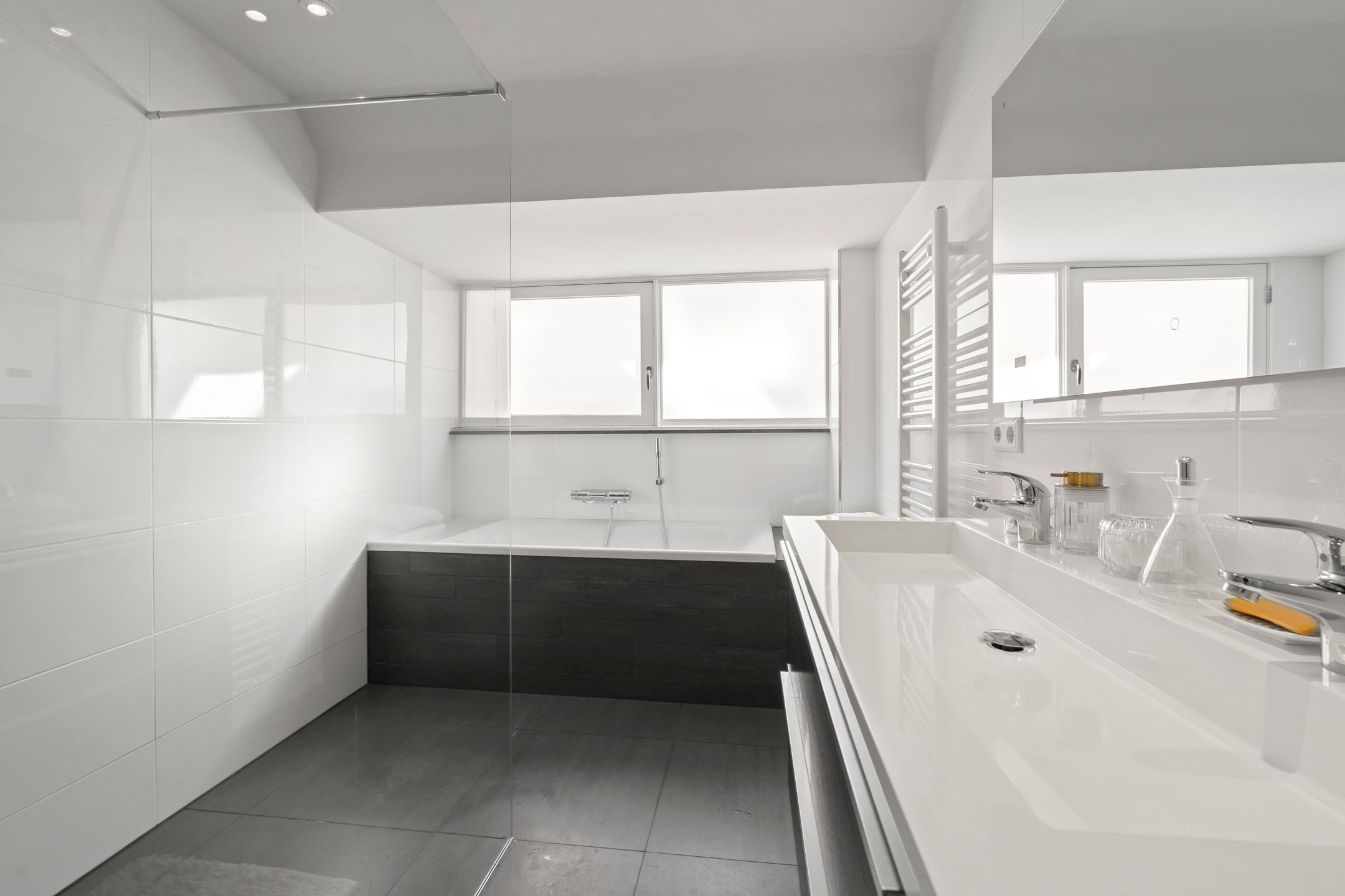 Foto 30 van Bloemendaalseweg 35-A