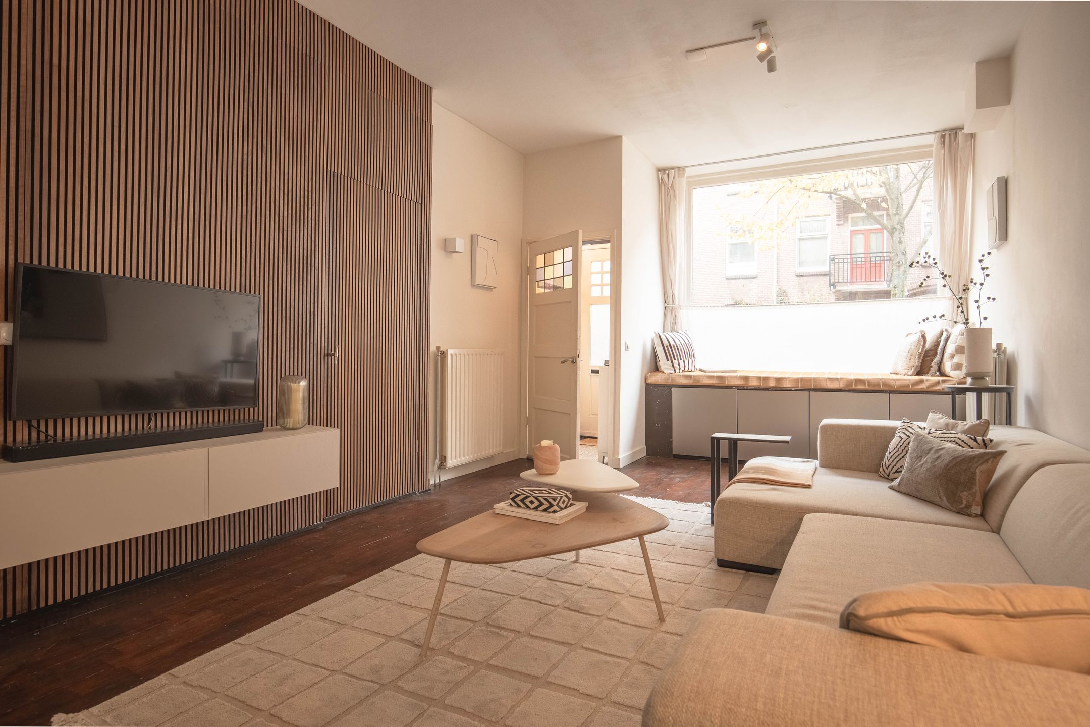 Photo 6 of Tolstraat 52-H