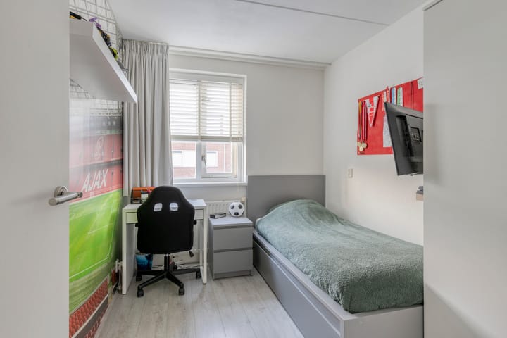 Foto 21 van Abraham van Lindenstraat 16