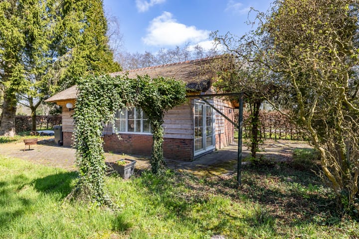 Foto 12 van Oude Badweg 1-B