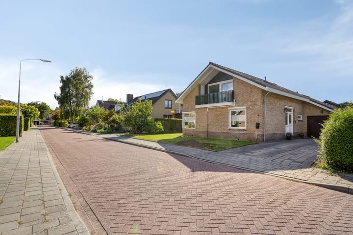 Foto 6 van Calsstraat 9