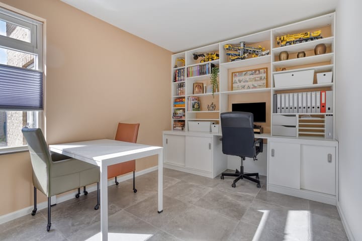 Foto 24 van Calsstraat 9