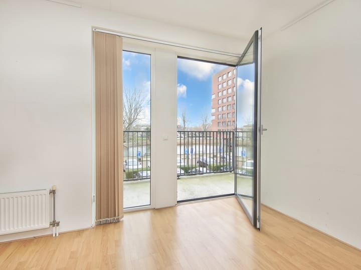 Photo 3 of Berkenplein 204