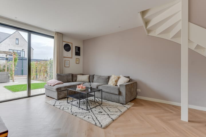 Foto 10 van Nieuwelaan 1-D