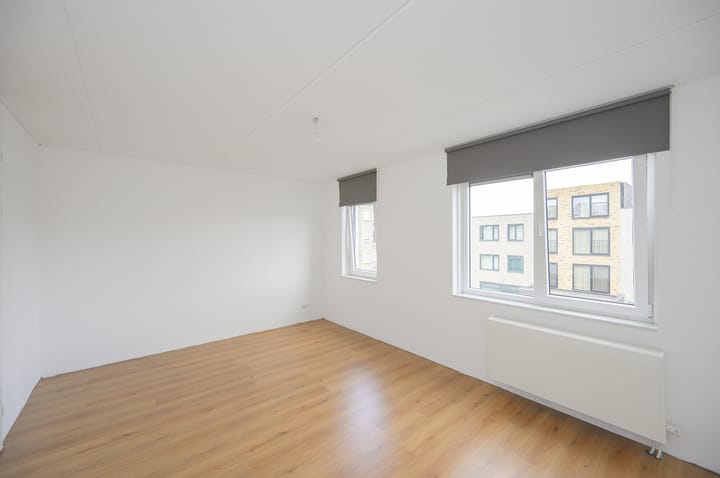 Foto 33 van Abebe Bikilastraat 18