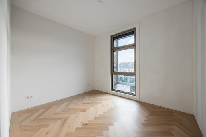 Photo 3 of Deken van Somerenstraat 192