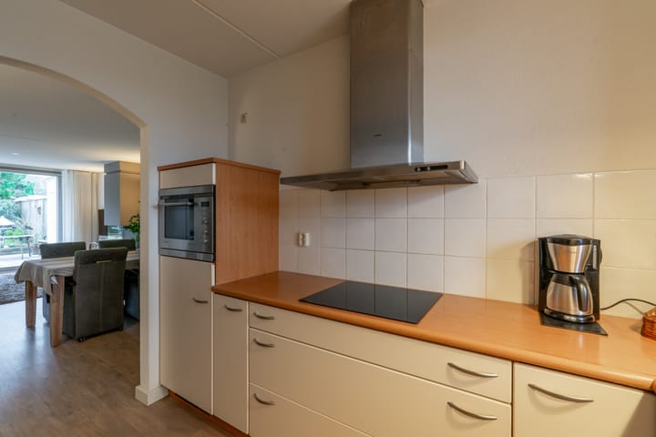 Foto 8 van Hortensiastraat 4