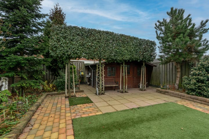 Foto 19 van Hortensiastraat 4