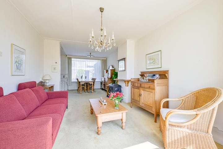 Foto 8 van van Rennesstraat 16