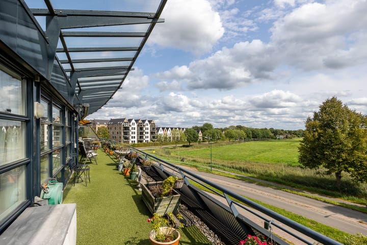 Foto 22 van De Zeilmakerij 21