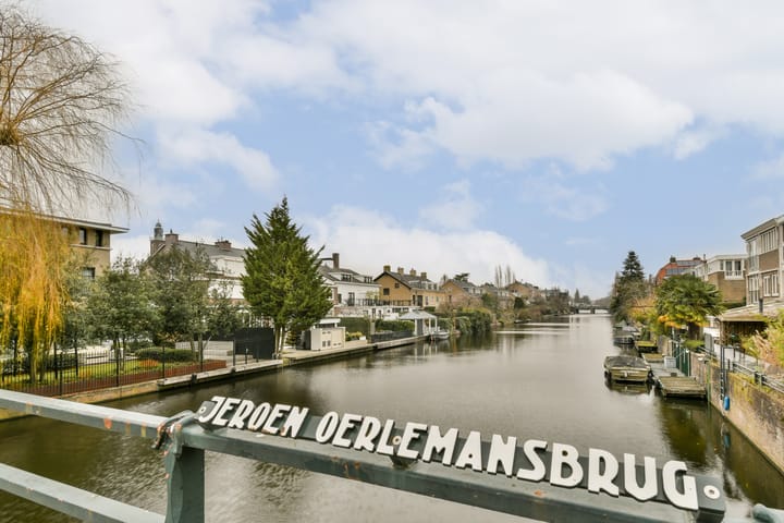 Photo 24 of Krammerstraat 11-H