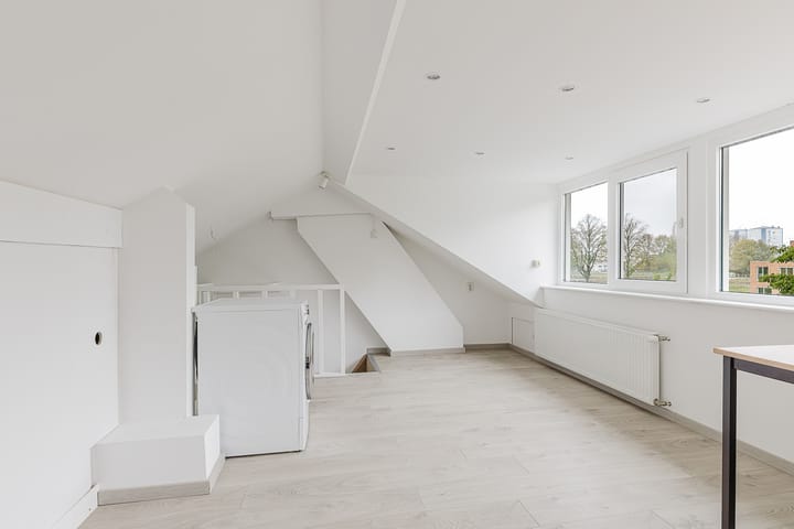 Foto 28 van Van Goghlaan 52