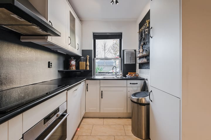 Foto 16 van Moesdistelstraat 19