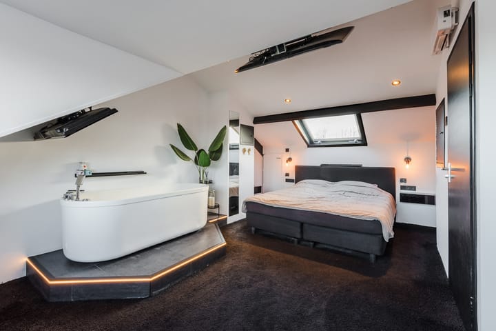 Foto 30 van Moesdistelstraat 19