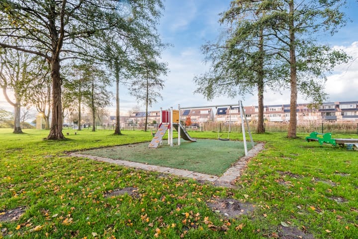 Foto 44 van Moesdistelstraat 19