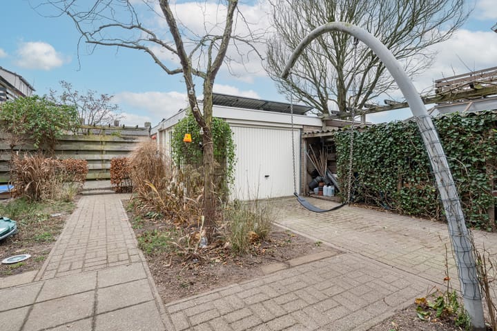 Foto 12 van Cabralstraat 33